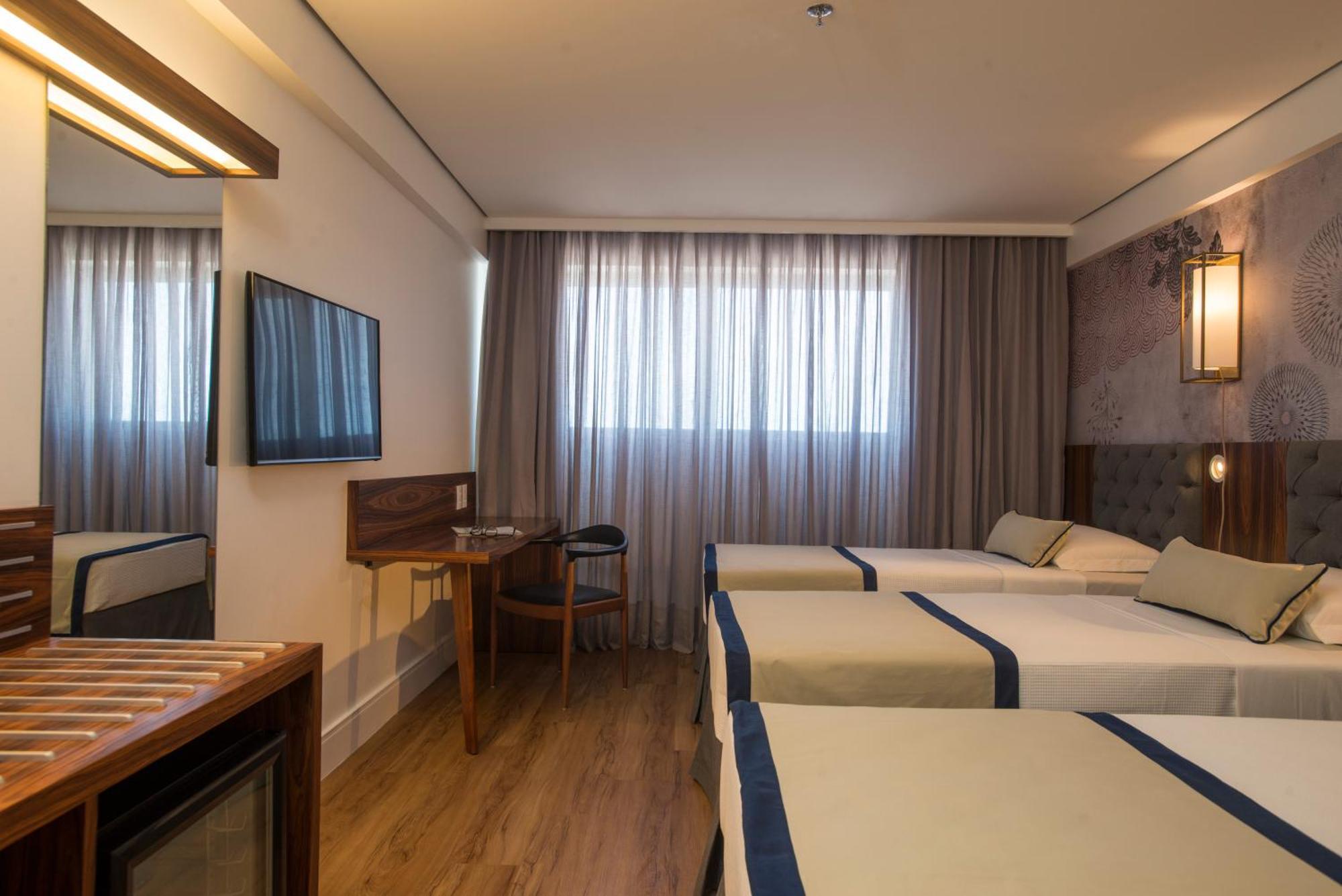 Hotel Luzeiros Recife Luaran gambar A room at the hotel